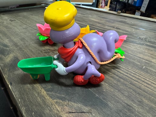 Berry Busy Bug Train - Strawberry shortcake